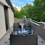 Vakantiehuis With Pool In 54912