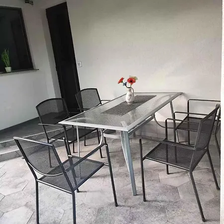 Σπίτι διακοπών With Pool In 54912